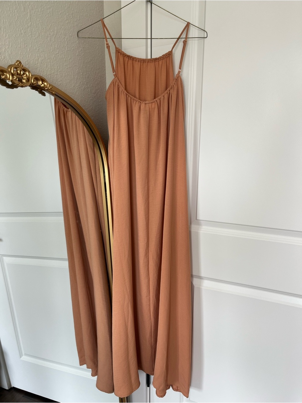 Open Low-back Spaghetti-Strap Terracotta Maxi Dress - Picture 2 of 8